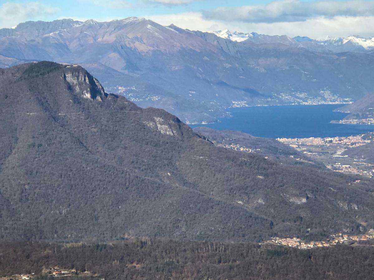 Lakeside Lago Maggiore Monvalle Ngoại thất bức ảnh